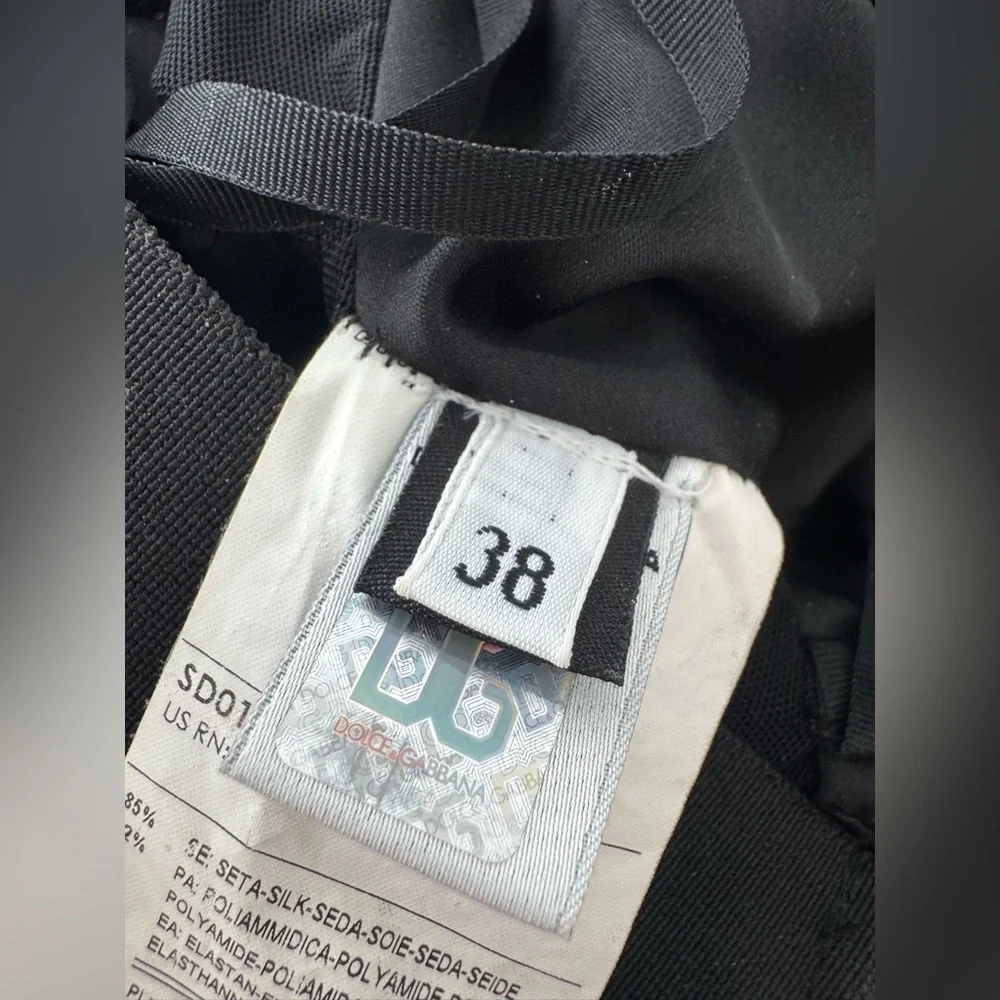 Dolce & Gabbana dress, adjustable straps, fits like a XS/S - Picture 12 of 12